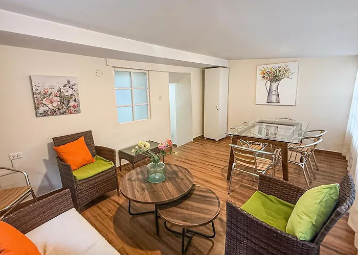 Centro Inti Apartment